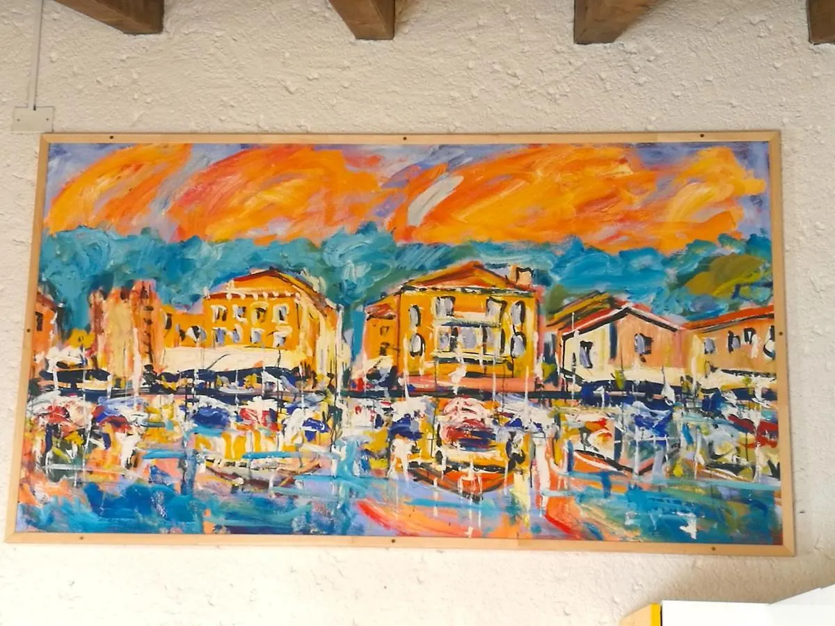 Aly D'Angelo Alla Torre - Immobiliare Azzurra Bardolino 0*,