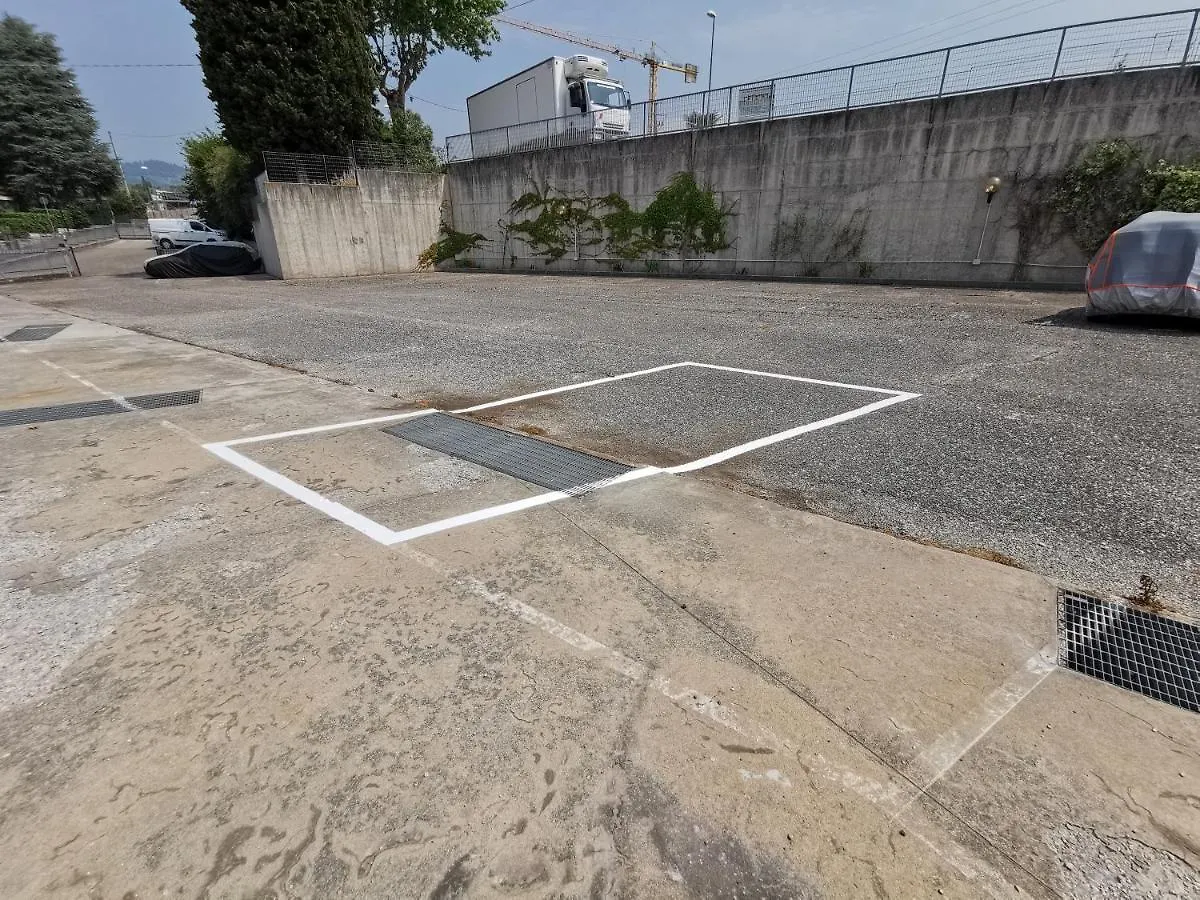 Aly D'Angelo Alla Torre - Immobiliare Azzurra Bardolino Apartment
